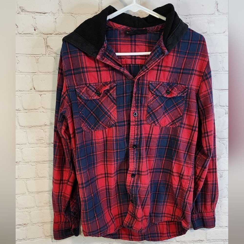 Men's No Boundaries flannel hoodie, size small